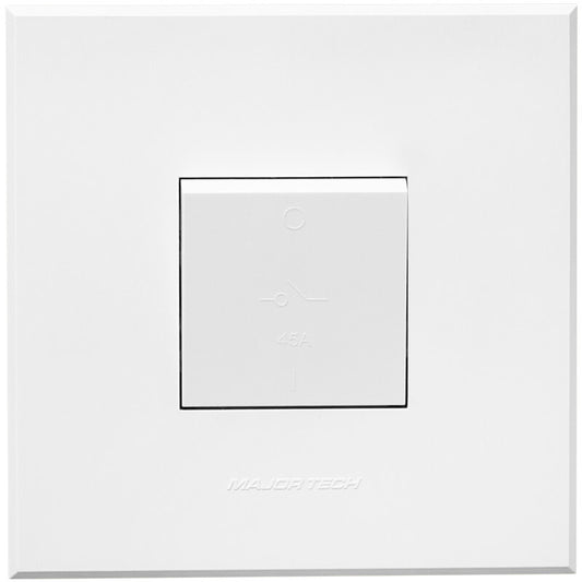 Veti 3 - 45A Triple Pole Isolator Switch White