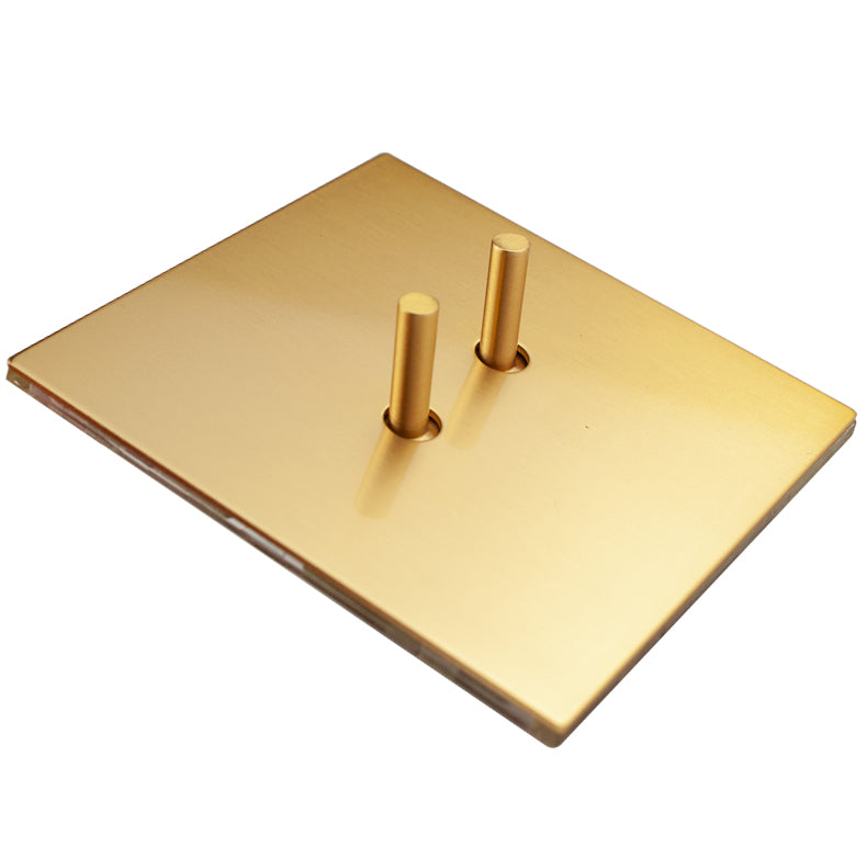 Sleek Gold Toggle Range