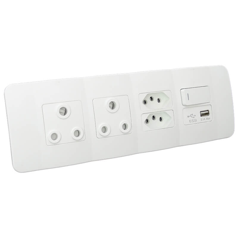 USB Omni Cluster Wall Socket - White