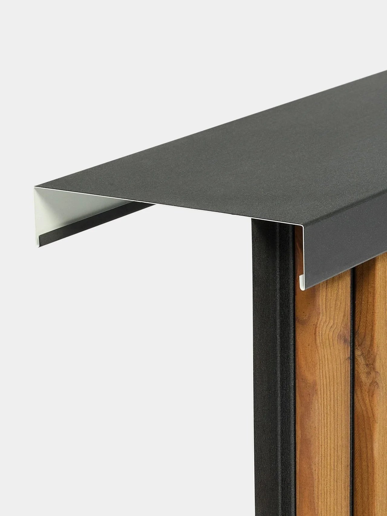 WoodUpp Aluwood | Aluminium Capping Profile 240 × 20 cm - Image 2