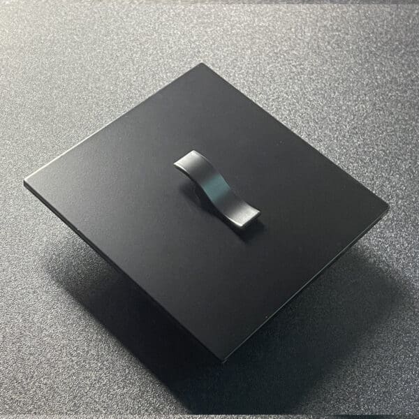 Curve - Black
