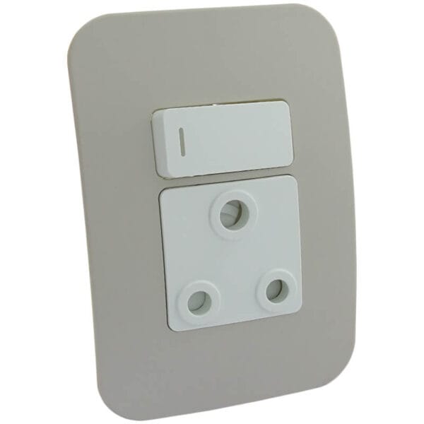 Single Switched Wall Socket - Image 4