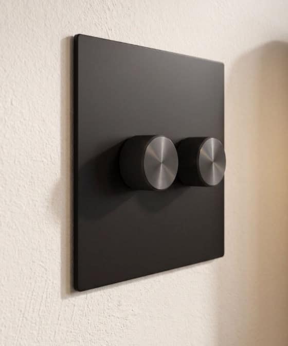 Curve - Black - Image 14