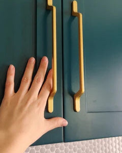 Brushed gold long handle #202337
